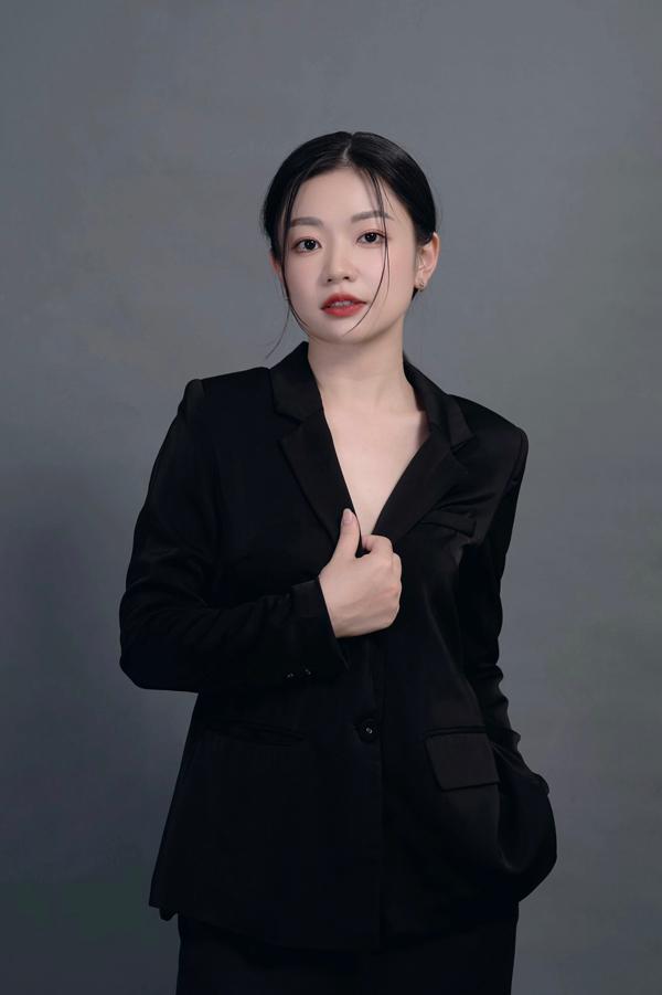 Con gái NSND Thu Quế - NSƯT Phạm Cường: Nhan sắc xinh đẹp thừa hưởng gen bố mẹ-2