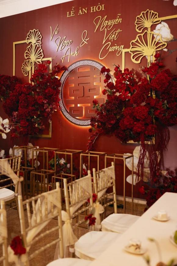Hé lộ lễ ăn hỏi ngập sắc đỏ mẫu đơn của Vũ Ngọc Anh và Cường Seven-5