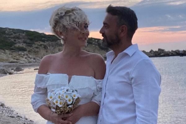 Được bạn trai cầu hôn, nụ cười cô gái tắt ngúm khi thấy chiếc nhẫn và từ chối đeo lên tay-2