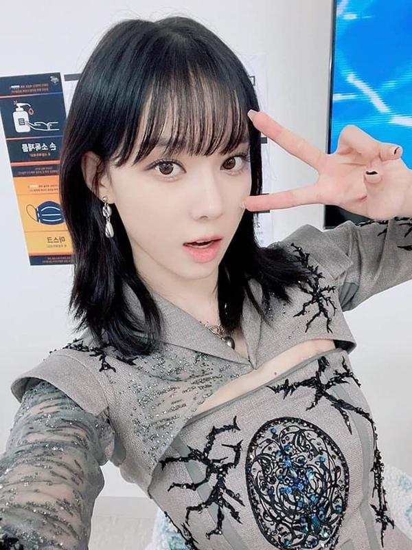 Gần 2 triệu người dùng Twitter điên đảo vì tóc ngắn của Karina-3