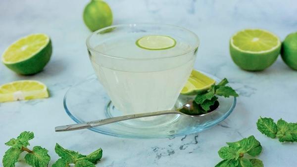 2 loại nước giúp Út Ráng Kim Hiền chống lão hóa, mặt mộc đẹp không kém gái đôi mươi-3