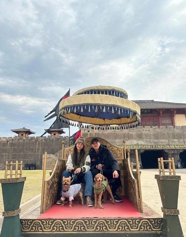 Cuộc hôn nhân kỳ lạ của Hà Nhuận Đông-1