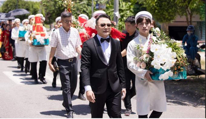 Sự trùng hợp bất ngờ của Phương Oanh - Ngọc Anh khi ăn hỏi cùng một ngày-2