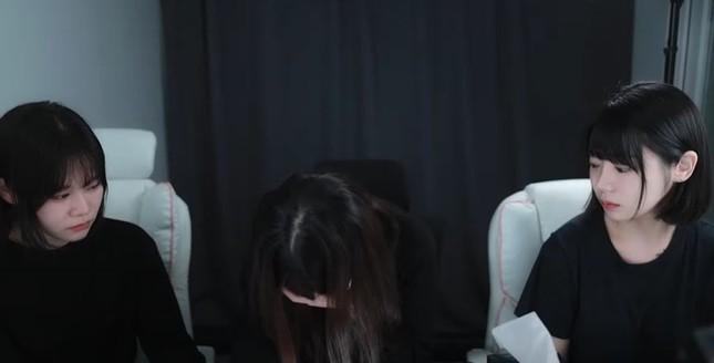 Ba người mẫu tố bị CEO công ty quản lý tấn công tình dục-2