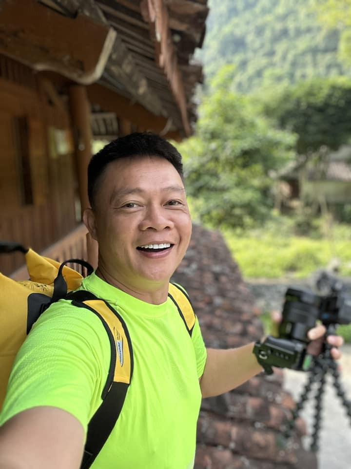 BTV Quang Minh áp kỷ luật thép với 4 con trai, không có thời gian giận vợ-3