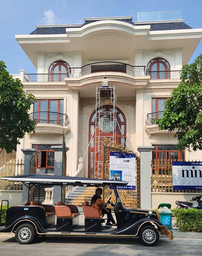 Việt Hương: 17 năm viên mãn bên chồng nhạc sĩ, ở biệt thự hơn 200 tỷ đồng-11