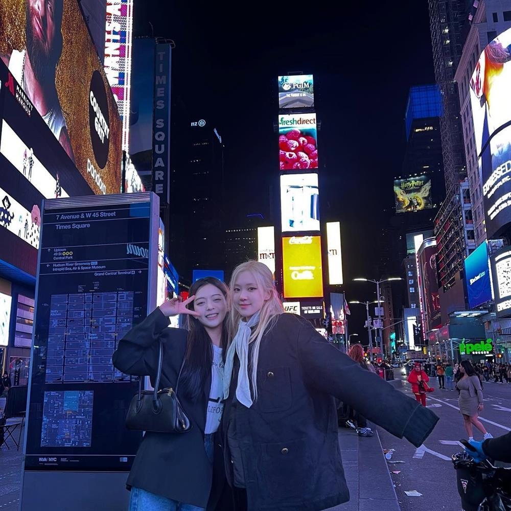 4 nữ quản lý của BlackPink đều xinh đẹp, có hồ sơ khủng-10