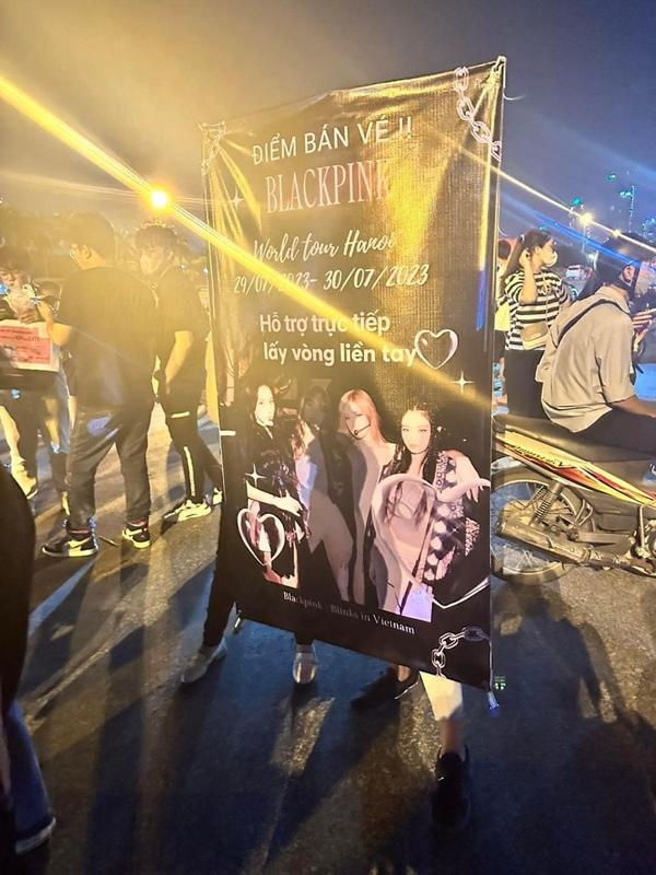 Bật cười vì phe vé show BlackPink đua nhau xả lỗ ở SVĐ Mỹ Đình-4