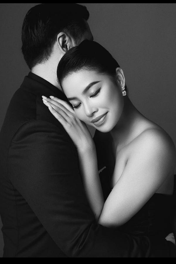 Hình ảnh hiếm hoi và thân thế kín tiếng của mẹ chồng Hoa hậu Phạm Hương ở Mỹ-4