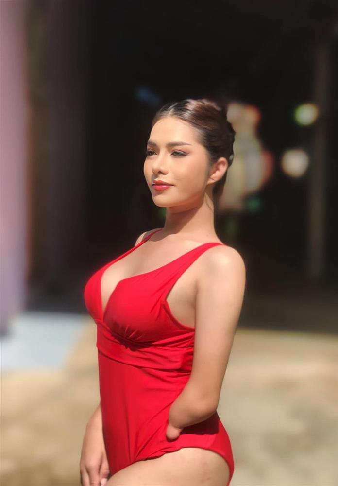 Người đẹp cụt 2 chân, 1 tay gây xúc động ở Hoa hậu Chuyển giới Thái Lan-2