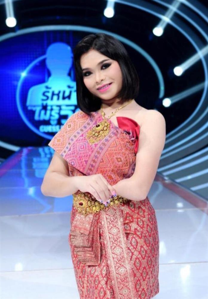 Người đẹp cụt 2 chân, 1 tay gây xúc động ở Hoa hậu Chuyển giới Thái Lan-8