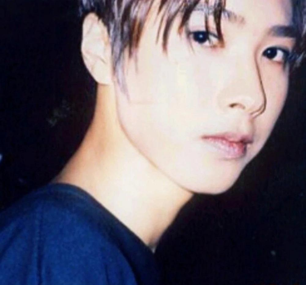 Nam thần đẹp trai nhất Kpop một thời giờ ra sao?-3