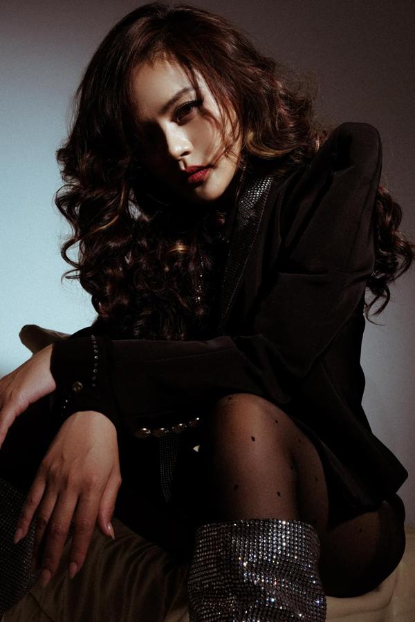 My Sói Thu Quỳnh sau 15 năm thi Hoa hậu Việt Nam: Vóc dáng như chưa gì nhờ giảm cân-3