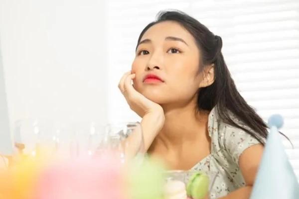 Mang cho chị dâu bát cháo, tôi choáng khi nghe chị nói câu phũ phàng-2