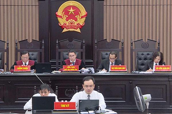 Án nặng, án nhẹ trong vụ chuyến bay giải cứu-3