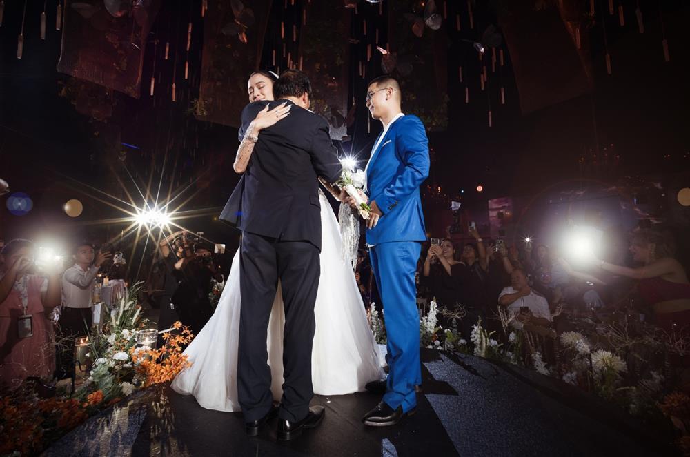 Cường Seven nhắn nhủ vợ trong lễ cưới: Anh không bằng người khác nhưng anh yêu em-4