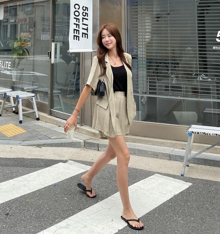 Mặc gì đi concert BLACKPINK nếu trời mưa?-5