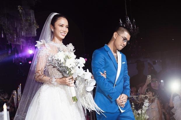 SOOBIN, ông xã Tóc Tiên và dàn sao Vbiz đổ bộ đám cưới Cường Seven - Vũ Ngọc Anh-1