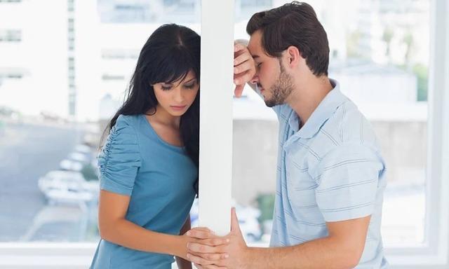 Chú rể biến mất khỏi hôn lễ vì người yêu cũ đòi tự tử-2