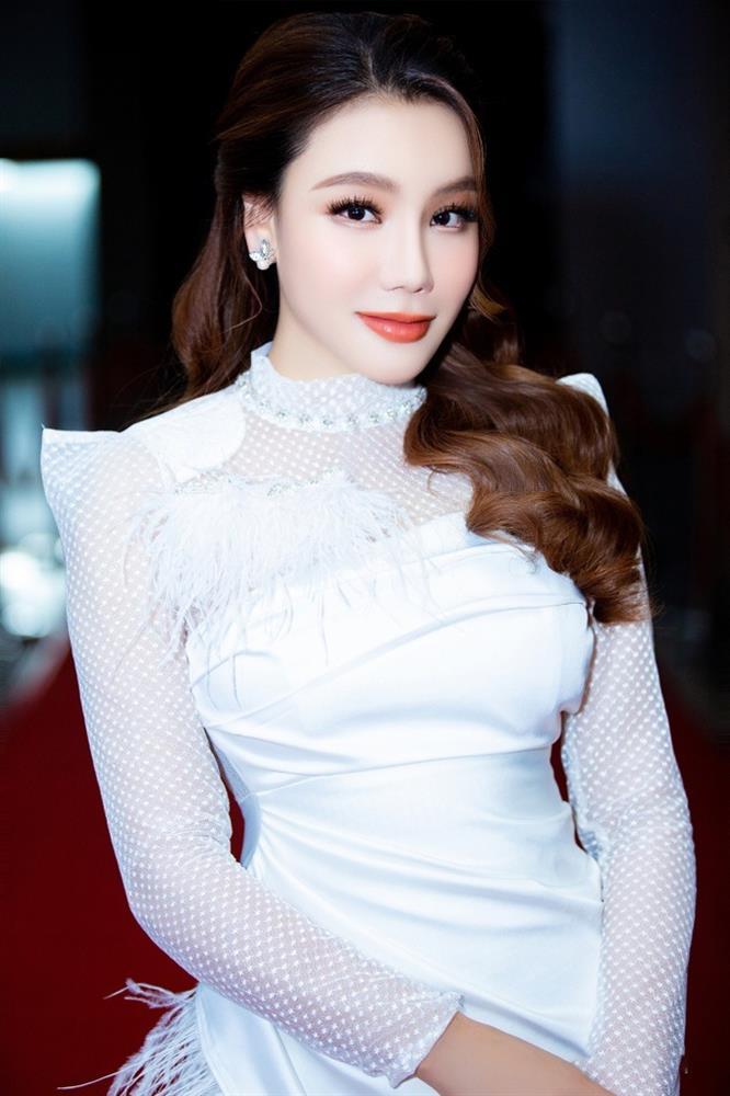 Hồ Quỳnh Hương ở ẩn tuổi 43: Ăn chay trường, nhan sắc hiện ra sao?-6