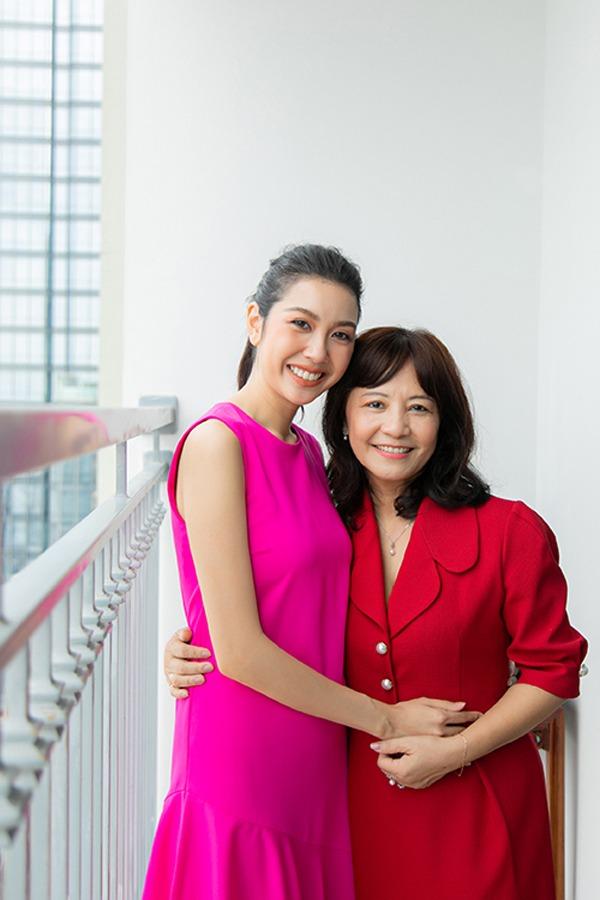 Một Á hậu Vbiz được mẹ chồng chiều hết lòng, khán giả tò mò về thân thế của người phụ nữ ấy-5