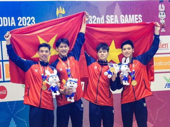 HCV SEA Games 32 đáp trả gắt Hoa hậu Ý Nhi: Lúc bạn thi hoa hậu để trưởng thành mình đã đại diện Việt Nam thi quốc tế-2