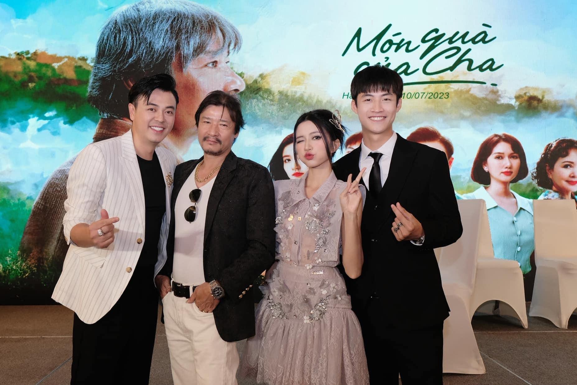 Nhan sắc đời thực của con gái Võ Hoài Nam bị nhận xét đóng phim do ăn may-3