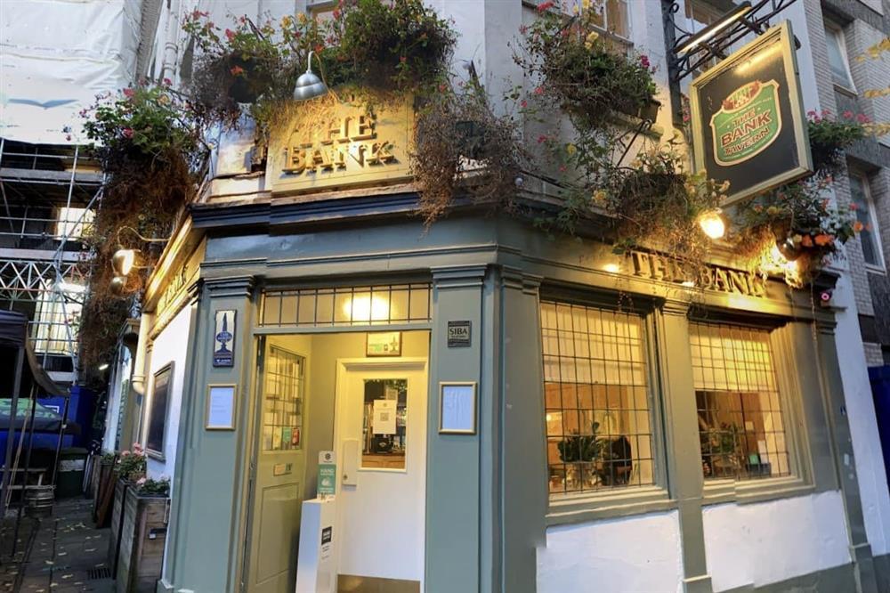 Những nhà hàng khó đặt chỗ nhất thế giới, có nơi danh sách chờ lên tới 4 năm-1