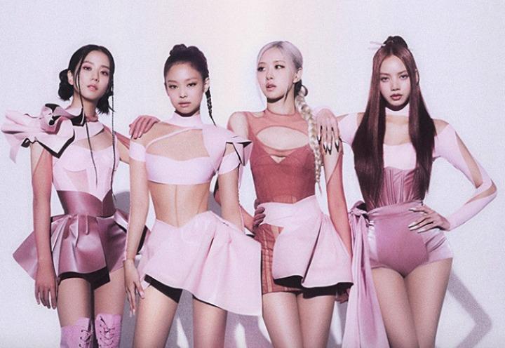 Quá phấn khích, khán giả đổ xô săn lùng vé concert BLACKPINK đêm thứ 2-3