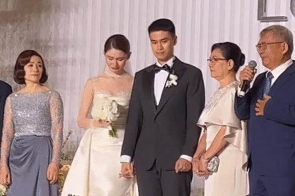 Ngoại hình trẻ đẹp và tâm hồn đồng điệu với con dâu của mẹ chồng Á hậu Thùy Dung-2