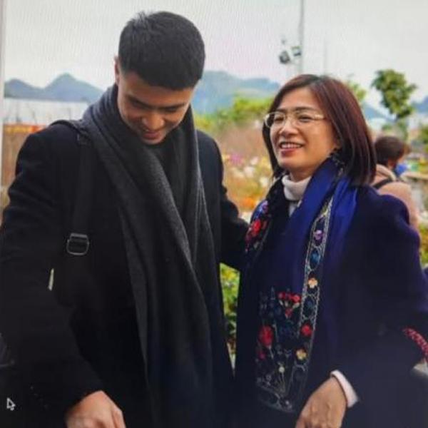 Ngoại hình trẻ đẹp và tâm hồn đồng điệu với con dâu của mẹ chồng Á hậu Thùy Dung-6