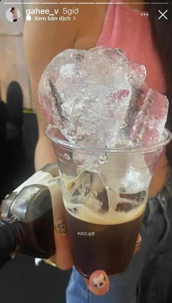 Dàn dancer của BLACKPINK mê đắm cà phê Việt Nam-8