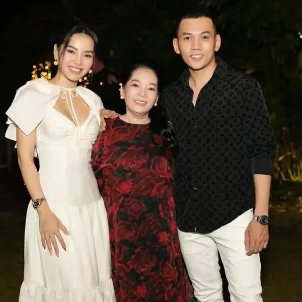 Mẹ chồng Phương Trinh Jolie có tính cách đặc biệt ra sao mà con dâu hết lời ca ngợi?-5