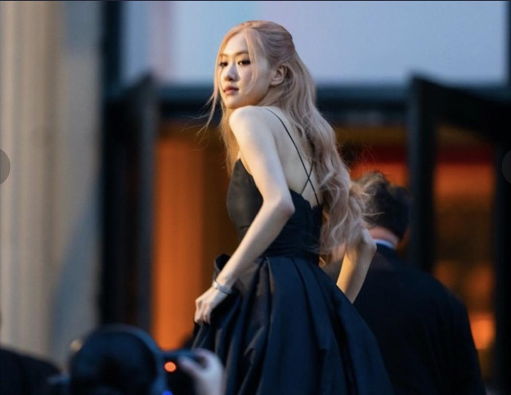 Bí quyết giúp 4 thành viên BLACKPINK sở hữu sắc vóc khiến dân tình mê mẩn-7