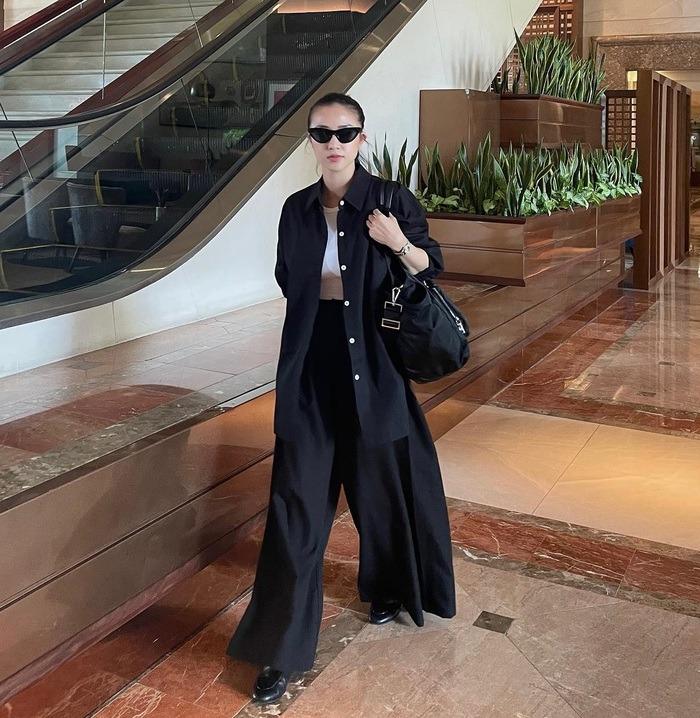 Hot mom Salim với phong cách thời trang mùa hè trẻ trung, đáng tham khảo-5