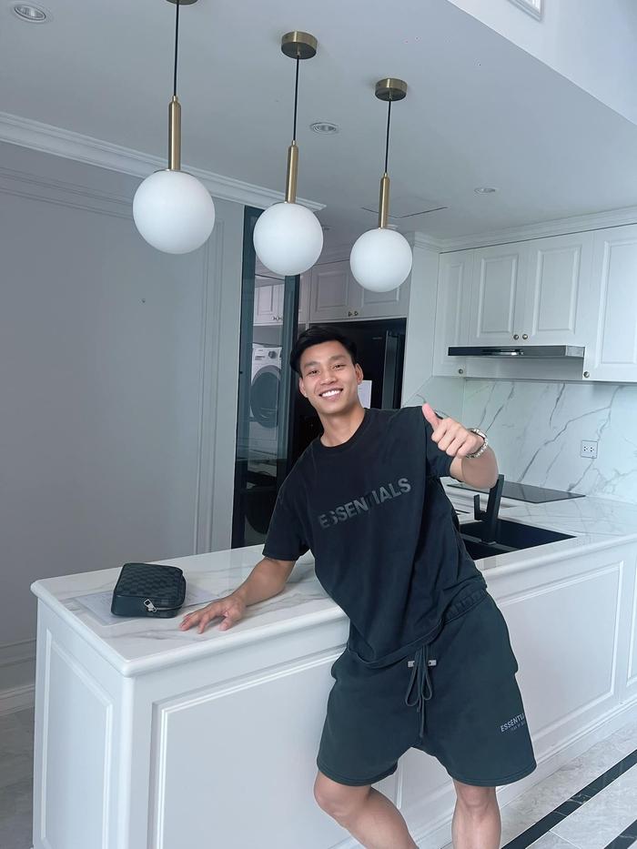 Vừa tậu xế hộp, Văn Thanh lại mua thêm chung cư cao cấp ở trung tâm TPHCM-1