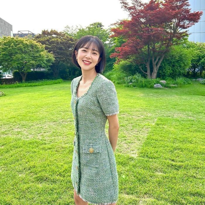 Nữ diễn viên phim Hoàng Hậu Ki có phong cách trẻ trung ở tuổi 33-4