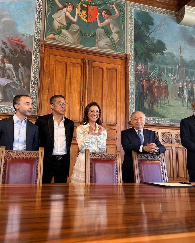 Dương Tử Quỳnh hạnh phúc khoe ảnh cưới chồng tỷ phú-2