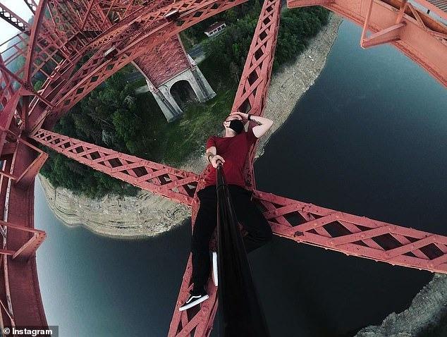 Sống ảo trên các tòa nhà chọc trời, chàng trai ra đi ở tuổi 30 khi leo lên tòa tháp ở Hong Kong-4