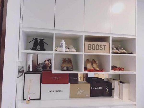 Tiền vệ xuất sắc nhất Đông Nam Á - Huy Hùng khoe căn chung cư tiện nghi và cách phản ứng khi bị nói được vợ chống lưng-3