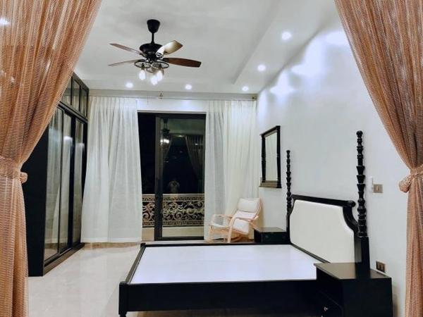 Tiền vệ xuất sắc nhất Đông Nam Á - Huy Hùng khoe căn chung cư tiện nghi và cách phản ứng khi bị nói được vợ chống lưng-9