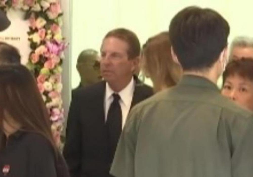 Gia đình và 1000 fan tiếc thương tiễn đưa Coco Lee-4