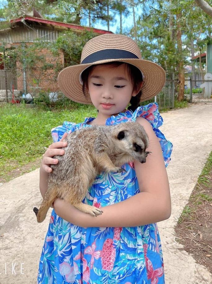 Cố diễn viên Mai Phương đã có thể mỉm cười-1