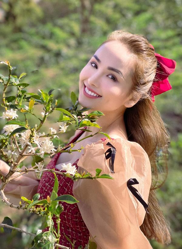 13 năm sau đăng quang, Diễm Hương vẫn đẹp lấn át đàn em nhờ siết cân-8