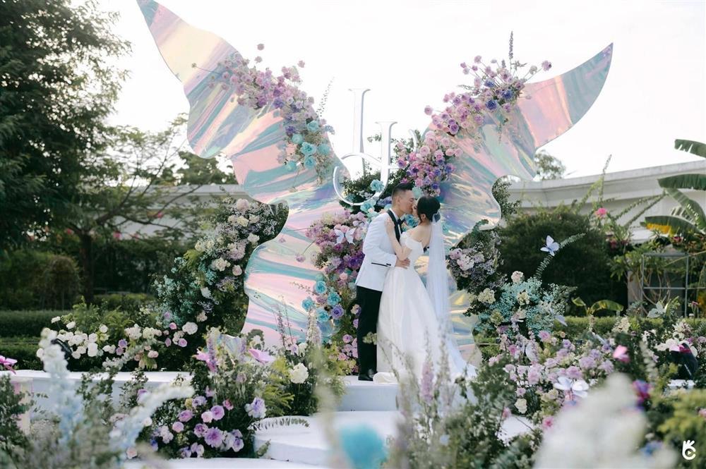 Sửng sốt với clip cặp đôi ở Huế được tặng 26 sổ đỏ trong lễ vu quy-4