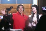 MC Quyền Linh phản ứng gì khi con gái Lọ Lem 'đóng MV, làm ca sĩ'?