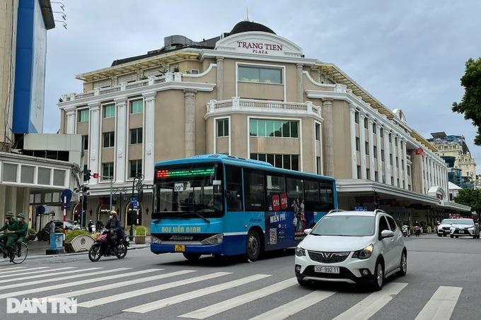 Vì sao quận Hoàn Kiếm thuộc diện phải sáp nhập?-2