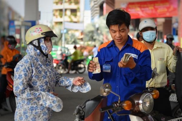 Giá xăng dầu ngày mai (11/9) sẽ tăng lần thứ 7 liên tiếp?-2