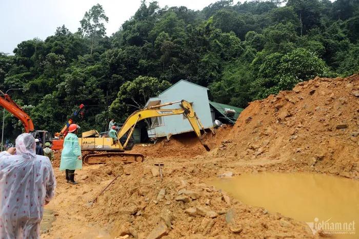 Ba cảnh sát giao thông hy sinh trên đèo Bảo Lộc trong ký ức người ở lại-3