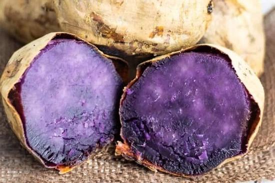 Món ăn màu tím giúp người dân hòn đảo ở Nhật có tuổi thọ cao bậc nhất thế giới